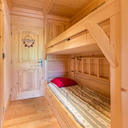 Apartment Joli A La Clusaz, Proche De L'espace Aquatique - Fr-1-437-8 La Clusaz
